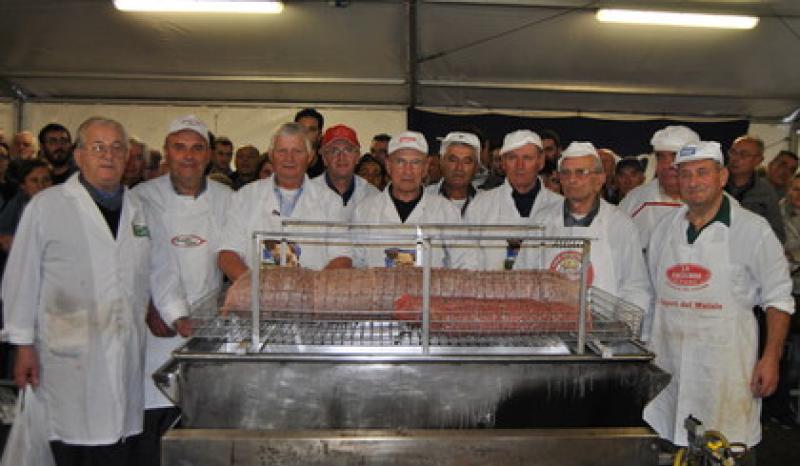 November Porc  debutta con il mariolone