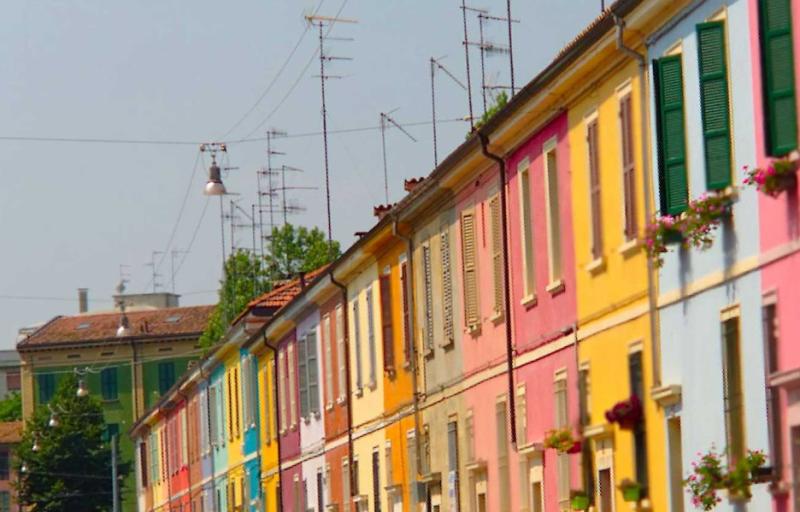 &laquo;Una notte  di fine estate&raquo; Cena in strada