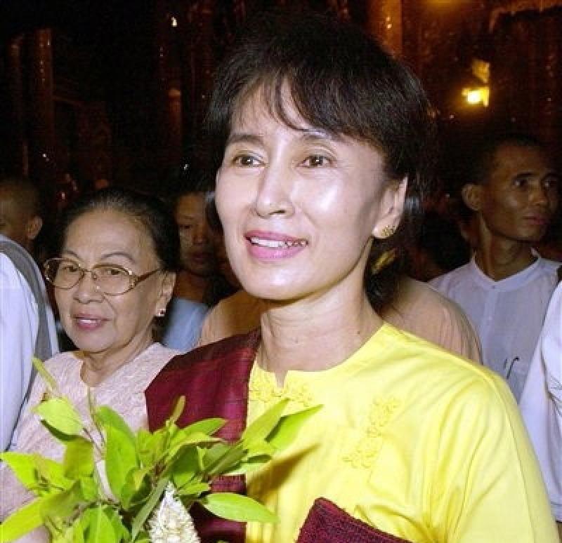 Il compleanno  di Aung San Suu Kyi