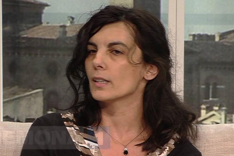 "E' solo amore": il libro di Jessica Lazzarini 