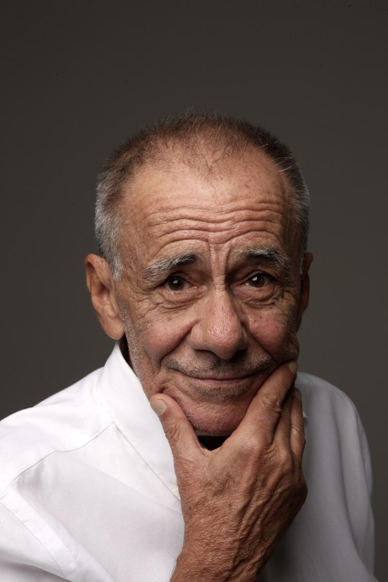 Teatro Regio stasera  il concerto di Vecchioni