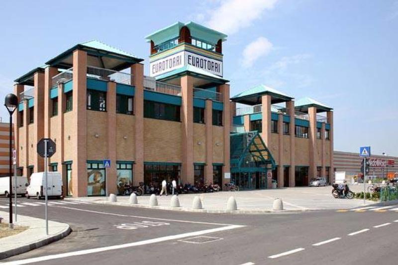 I panini di Reponi preparati e serviti al pubblico