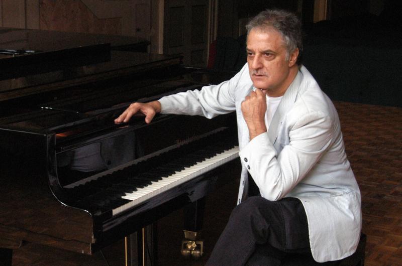 Omaggio a Rota e un documentario sul sisma in Emilia