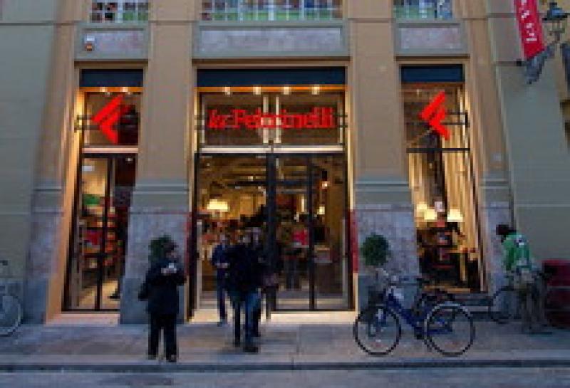 Alla Feltrinelli  il libro di Vanin 