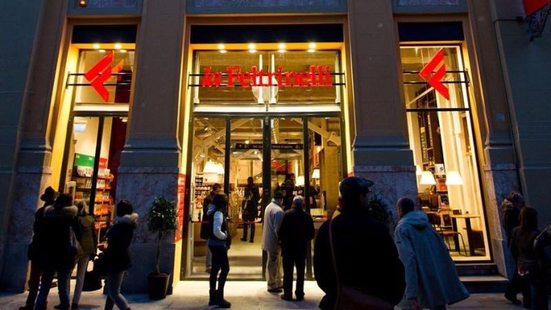 L'Italia ai tempi di Battisti raccontata da Angelini Sut