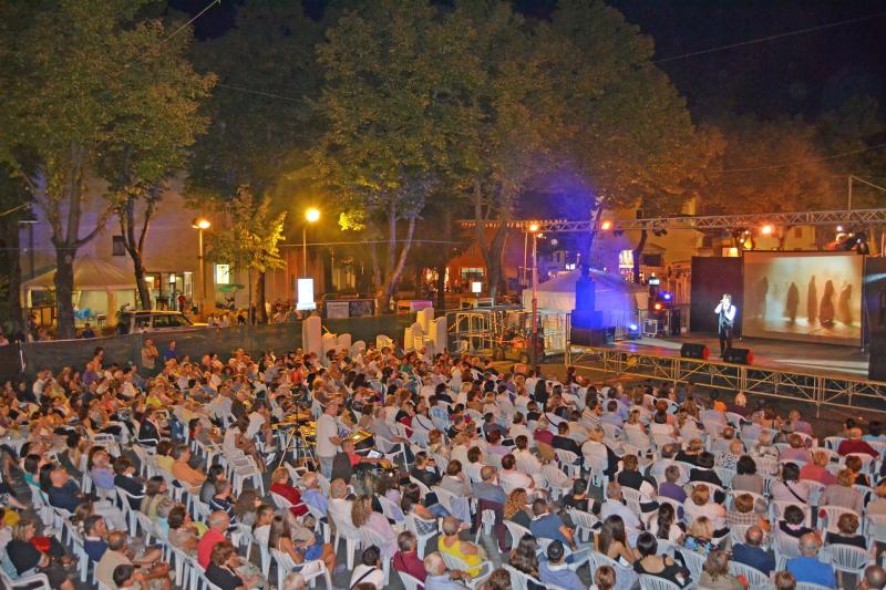 Fiera d'agosto, Felino con il suo abito pi&ugrave; bello