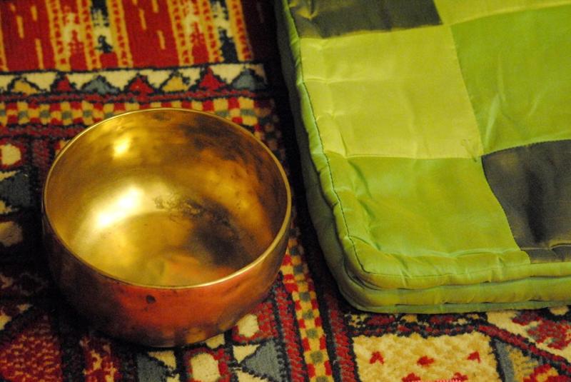 Viaggio in Tibet tra reading e le campane tibetane di Raffaini