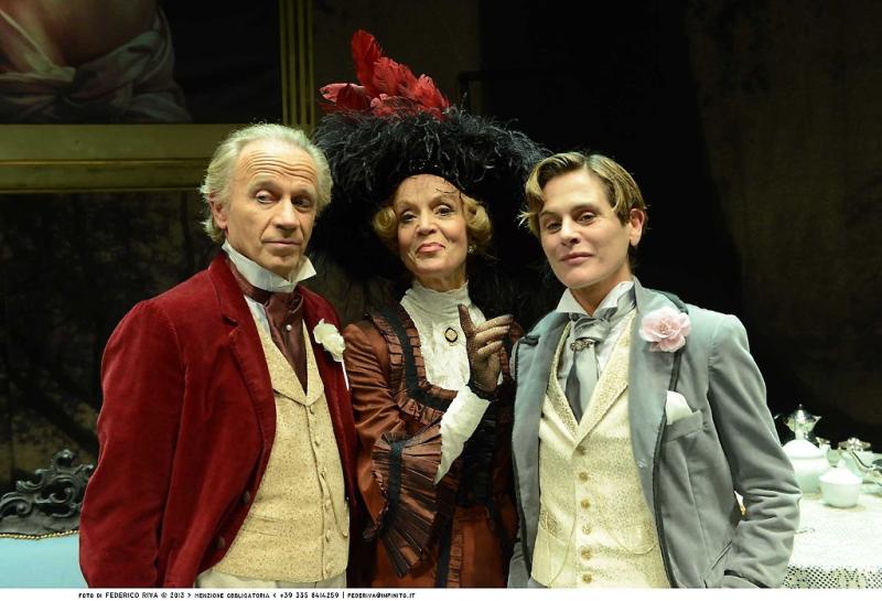 "L'importanza di chiamarsi Ernesto" tutta la seriet&agrave; della frivolezza