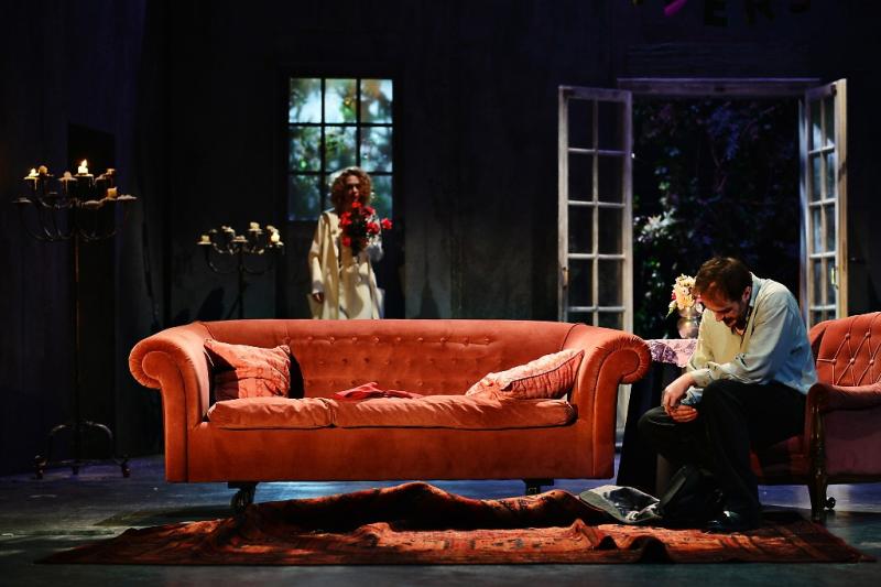 &laquo;Ivanov&raquo;, l'uomo superfluo di Cechov a Teatro Due