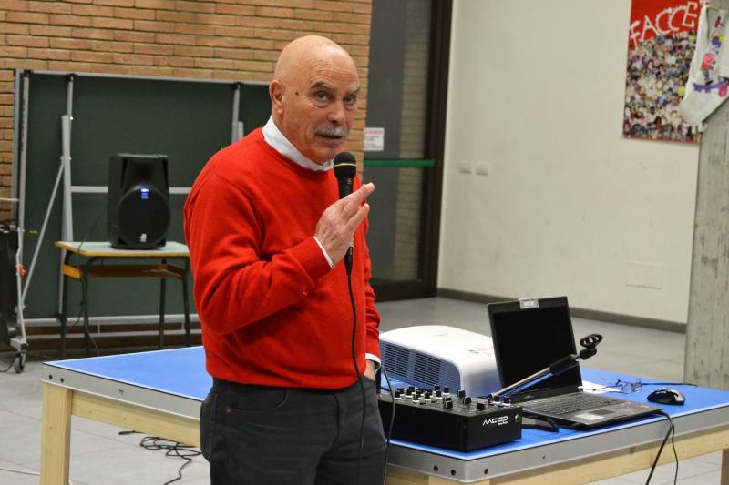 "Fidenza nel mondo" con gli scatti di 10 fotografi