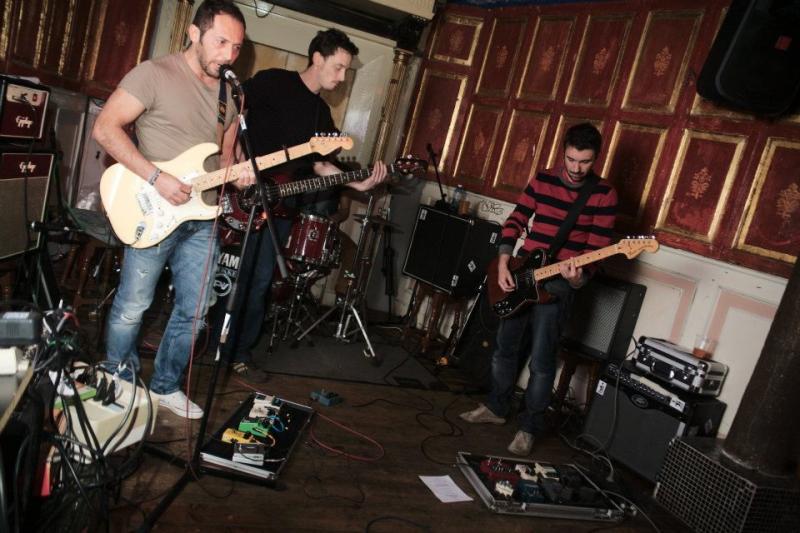 Notte di Halloween in stile metal