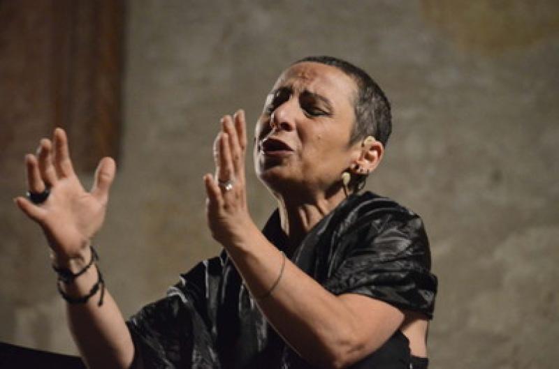 Anna Maria Castelli canta Lucio Dalla