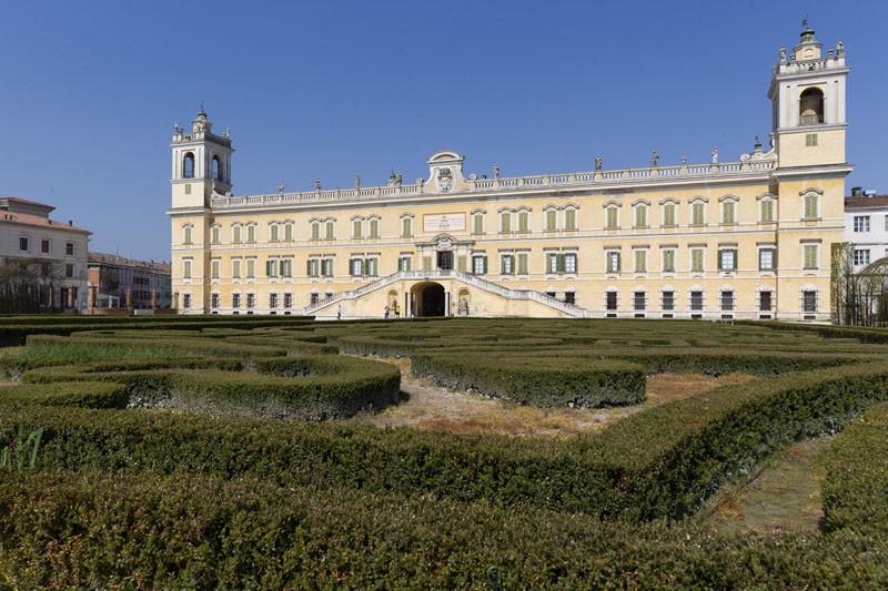 Atmosfere cubane  in Reggia con Barilli e Anzola