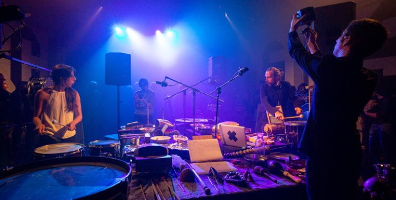 Traiettorie:  i suoni ancestrali  e inebrianti delle percussioni