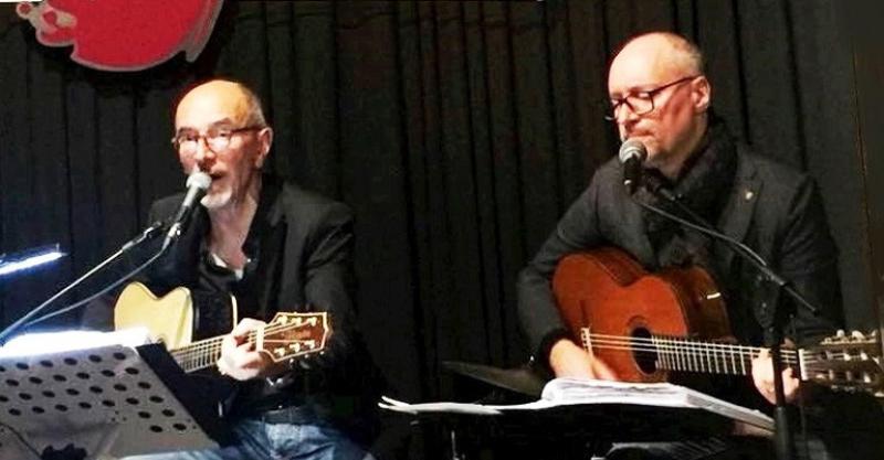 &laquo;Barbera  e champagne&raquo;  con l'Acoustic Duo