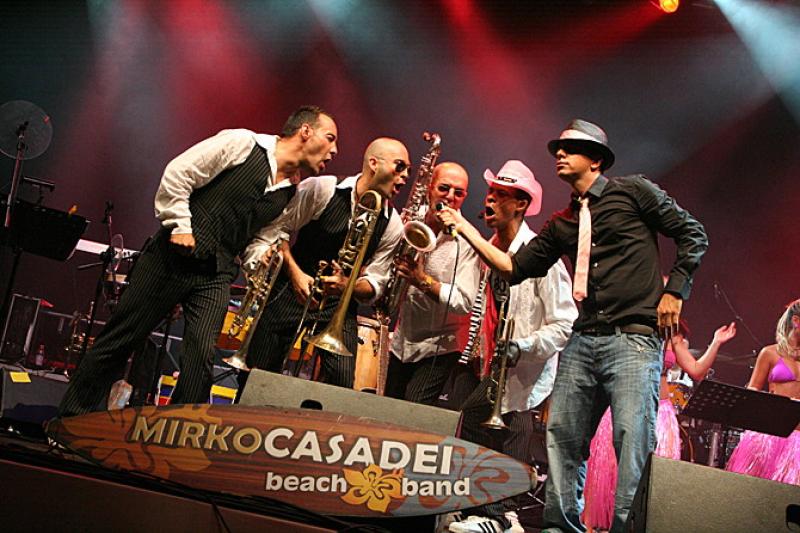 In festa per i 60 anni di &laquo;Romagna Mia&raquo; 