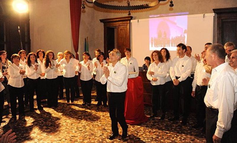 Coro Montecastello e musica popolare 