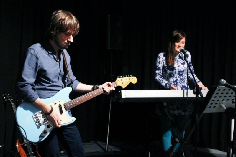 Elisa Sandrini e Leonardo Barbieri live al Le Bistro