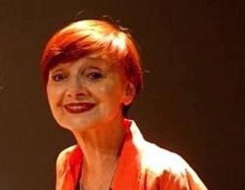 Con Milena Vukotic l'eleganza e lo stile di Coco Chanel