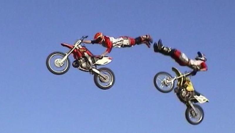 Un sabato con il naso all'ins&ugrave; per veder &laquo;volare&raquo; i centauri