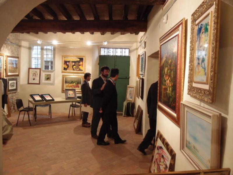 Antiquariato a Palazzo Cavezzi a Montecchio