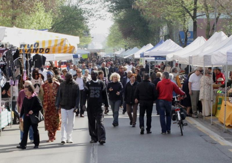 Giochi  shopping e gastronomia