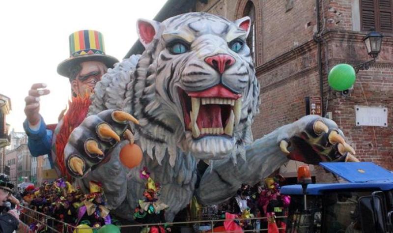 Busseto mette la maschera