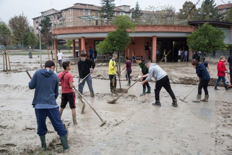 Centro giovani Montanara:  asta benefica