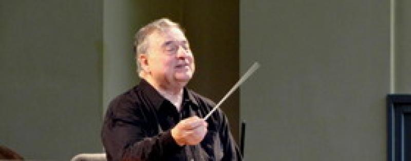 Donato  Renzetti: &laquo;La musica russa  &egrave; vicina alla gente&raquo;