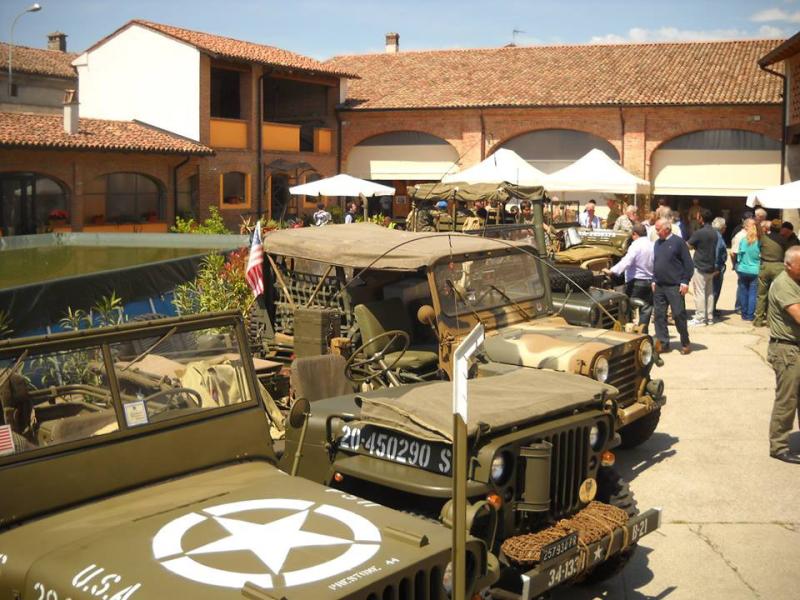 Viaggio nella Storia con mezzi d'epoca   