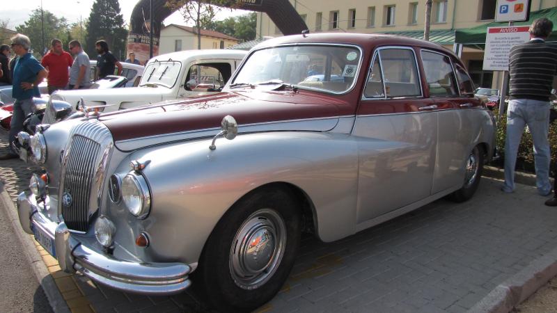 Decimo raduno di auto d'epoca e da competizione