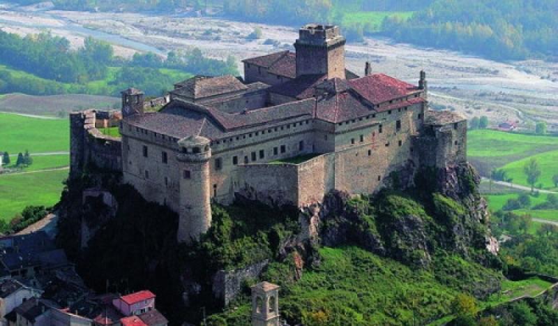 Castello aperto nei weekend  di gennaio