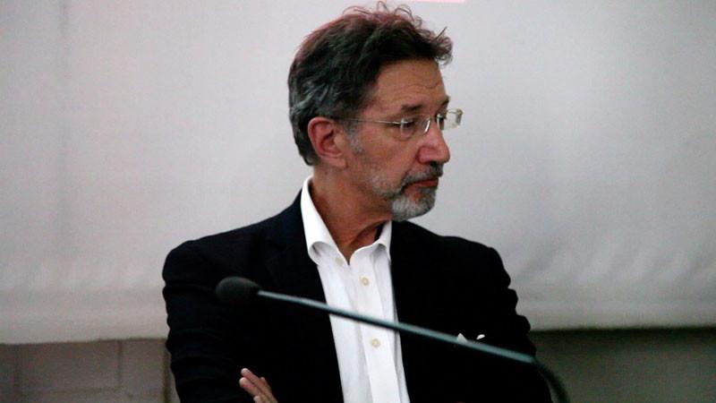 Roberto Favaro  illustra il concerto della Toscanini