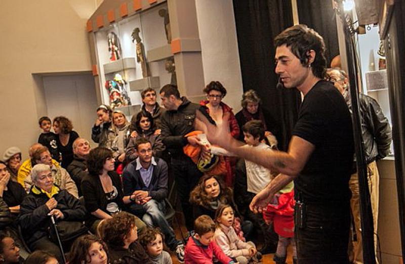 Dal ritratto ottocentesco ai segreti dei burattinai