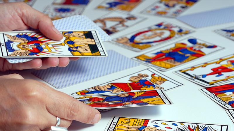 «Auspicia», il festival dell'astrologia arriva a Parma: due giorni di incontri