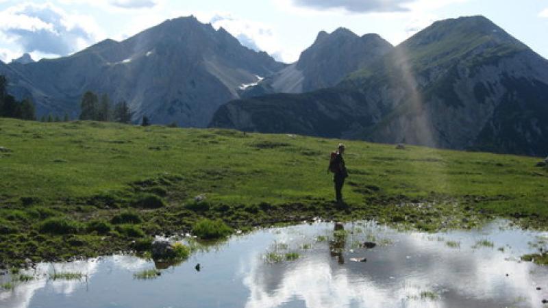 Cipriani presenta il libro  sui sentieri delle Dolomiti