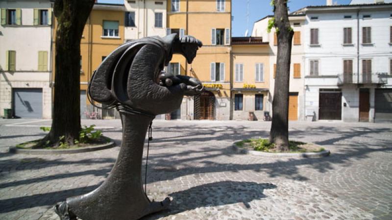 Giovedì il Festival  Sotta la lon'na dedlà da l'acua 