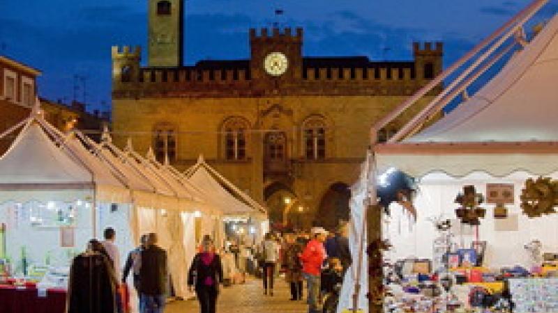 San Donnino, sfilata di moda della stilista Carpena