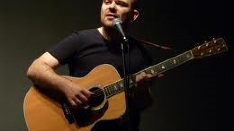 Alessio Lega: «live» in via Testi