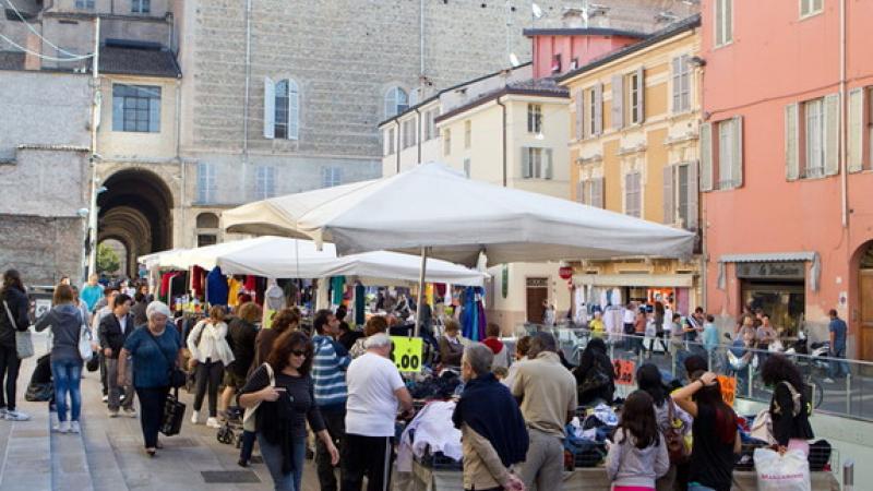 C'è il "MercArtistico" in Ghiaia