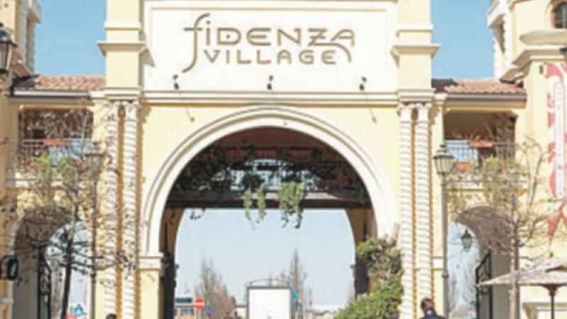  A Fidenza Village serata speciale del love festival dedicata alla "Serenata d'amore"