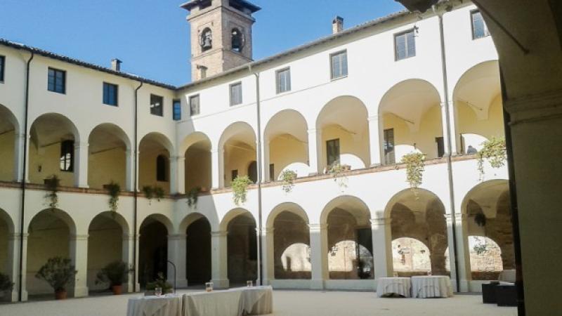  «12 MONACI» Cucina moderna nel rispetto della tradizione