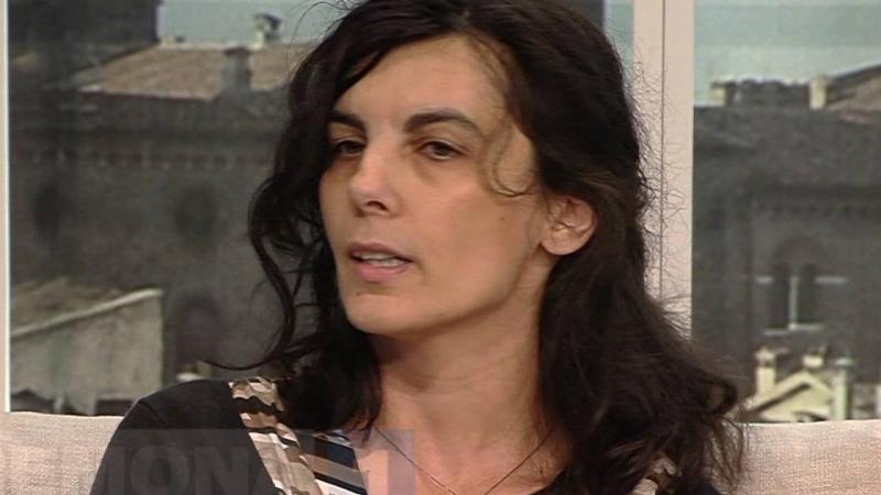 "E' solo amore": il libro di Jessica Lazzarini 