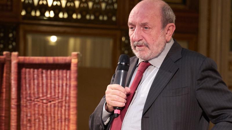 Teatro al Parco: incontro con Galimberti e Faggin sulla natura della consapevolezza, della coscienza e del pensiero