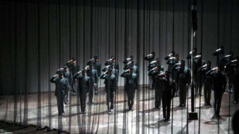 «Prima che si alzi il sipario»: alle 17 riflettori su «Lucia di Lammermoor»