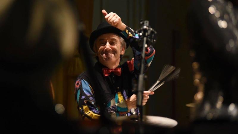 «Cartoons!», matite e colonne sonore