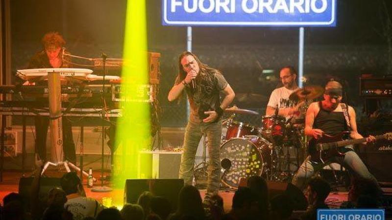 Gli Asilo Republic in "Tributo a Vasco Rossi"