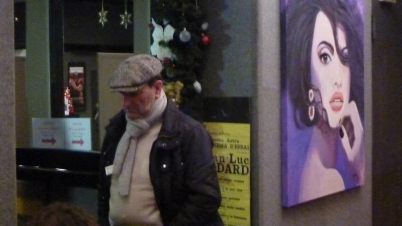 Mostra di quadri delle attrici al cinema