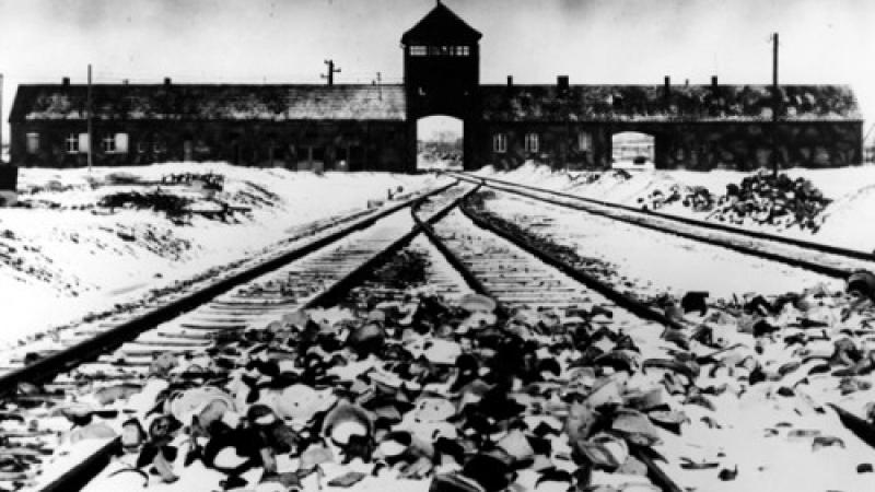 Letture e musica per ricordare la Shoah