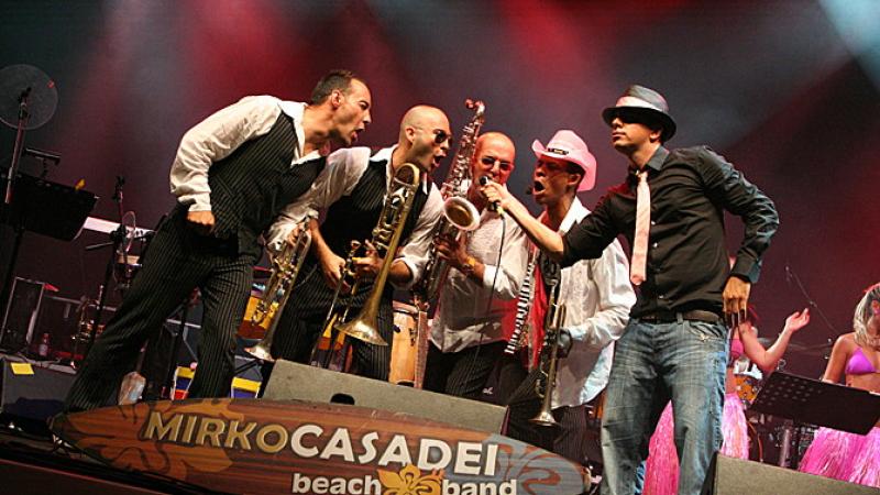 In festa per i 60 anni di «Romagna Mia» 